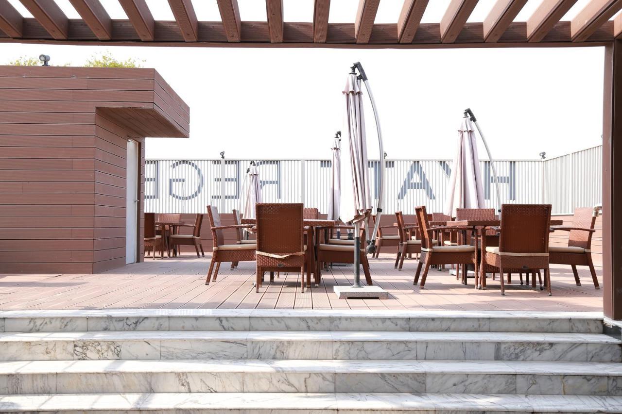 Hyatt Regency Ludhiana Hotel Buitenkant foto